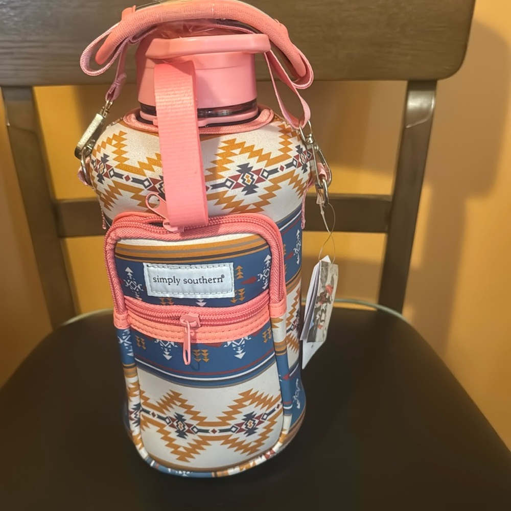 Simply southern hydrojug